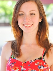 Victoria outdoor striptease